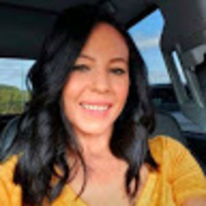 Meet your Posher, Shana